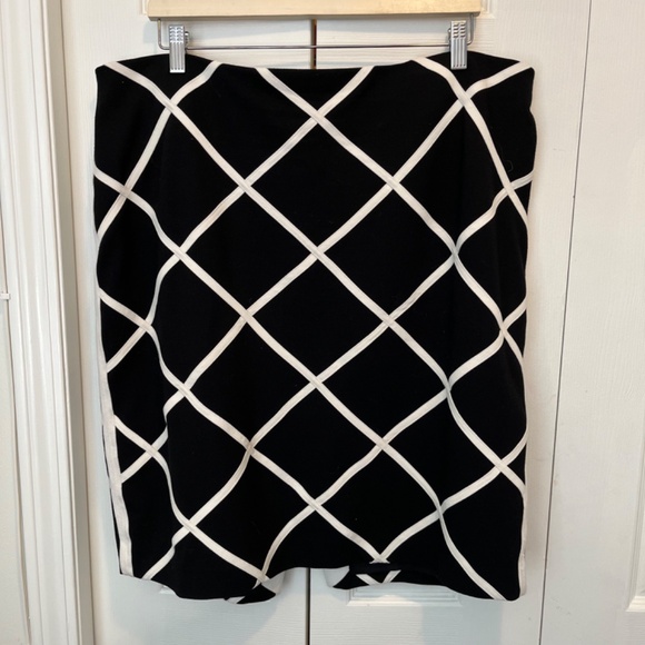 Cleo size 18 skirt - Picture 3 of 13